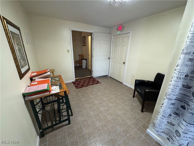 152 E Main Street, Barnesville, OH 43713 Photo 23