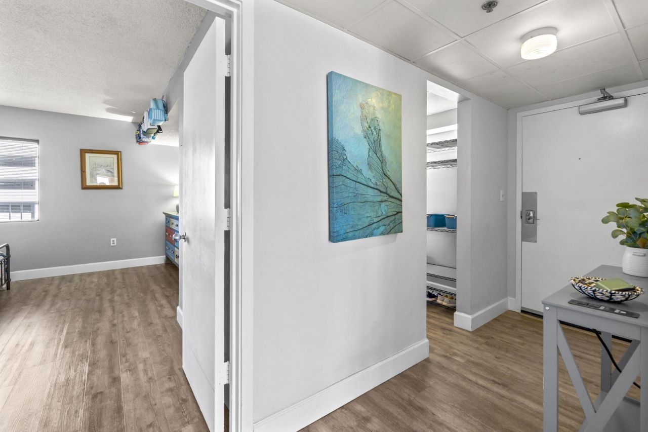 202 N 74th Ave. N Photo 23