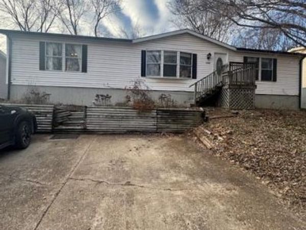 1705 Little Brennan Road, High Ridge, MO 63049