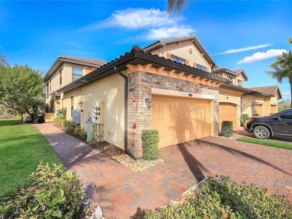 28005 Cookstown CT, Unit 3401, BONITA SPRINGS, FL 34135