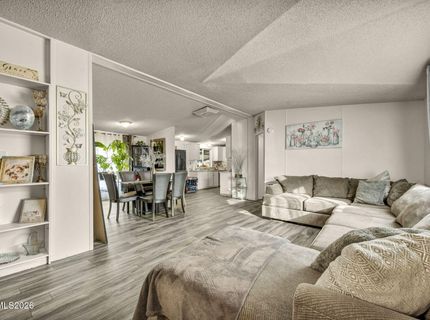 5556 Mark Circle, Sun Valley, NV 89433 Photo