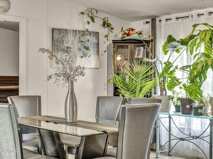 5556 Mark Circle, Sun Valley, NV 89433 Photo