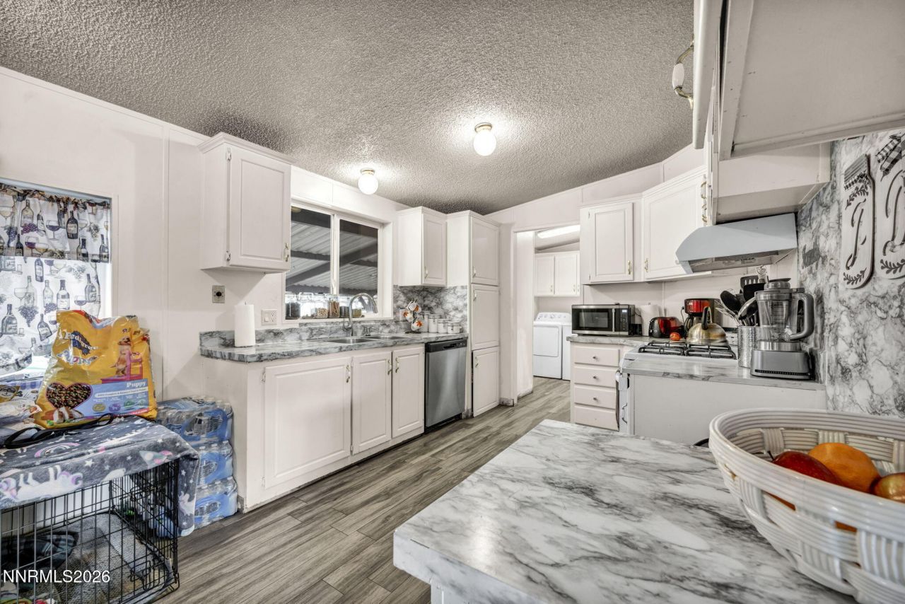 5556 Mark Circle, Sun Valley, NV 89433 Photo