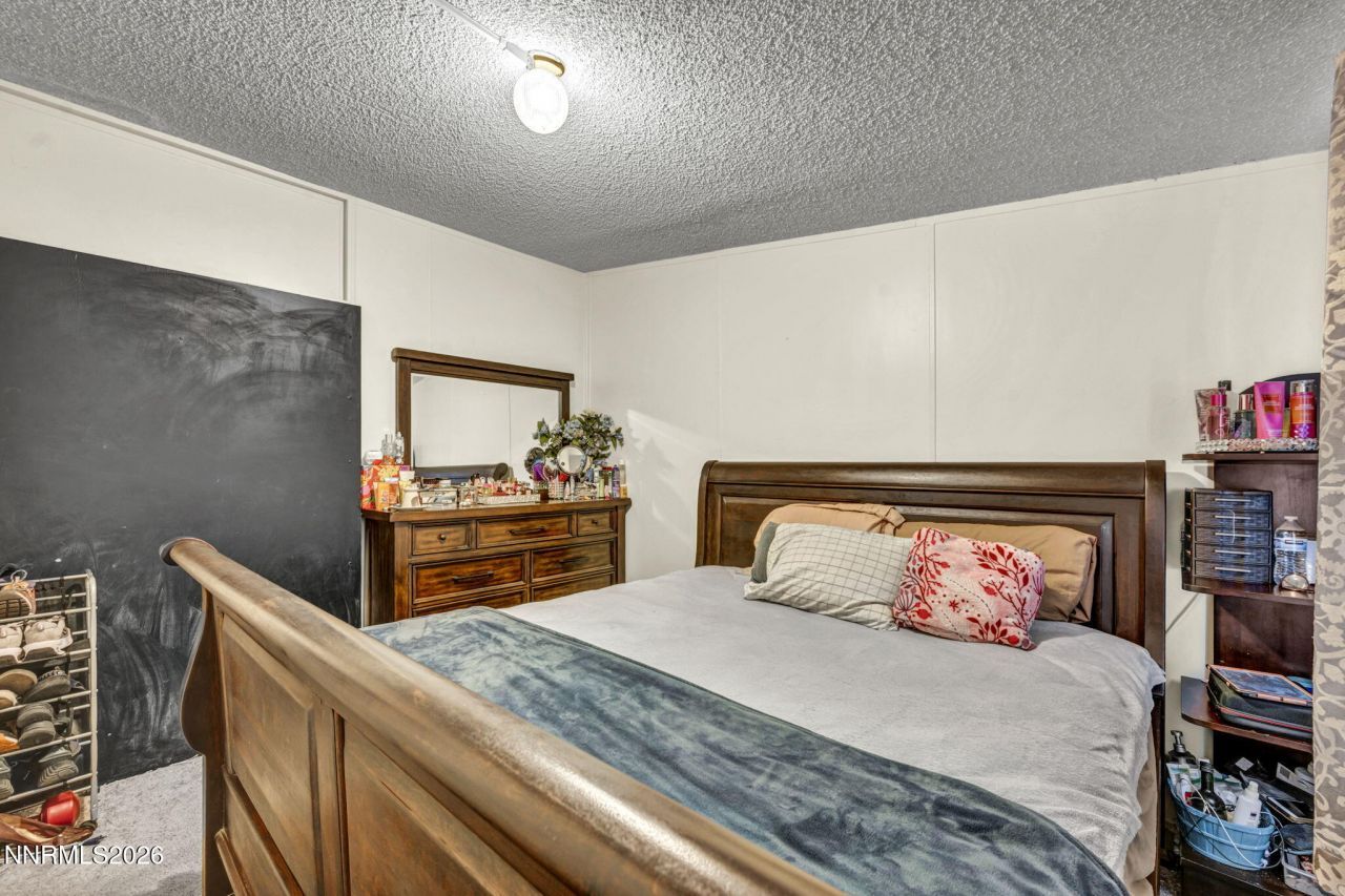 5556 Mark Circle, Sun Valley, NV 89433 Photo