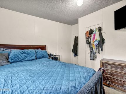 5556 Mark Circle, Sun Valley, NV 89433 Photo