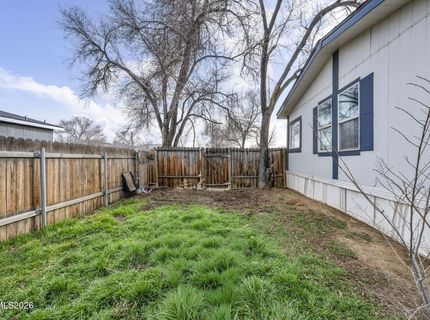 5556 Mark Circle, Sun Valley, NV 89433 Photo
