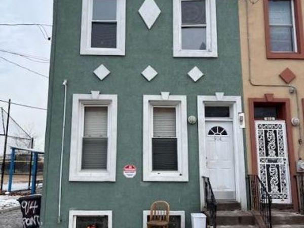 914 POINT STREET, CAMDEN, NJ 08102