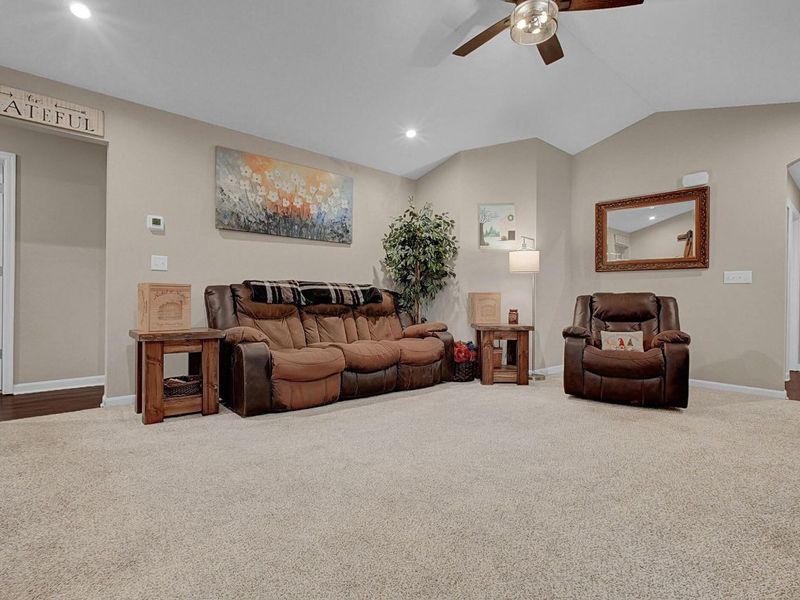 3751 Sugarbark Drive, Canal Winchester, OH 43110 Photo 10