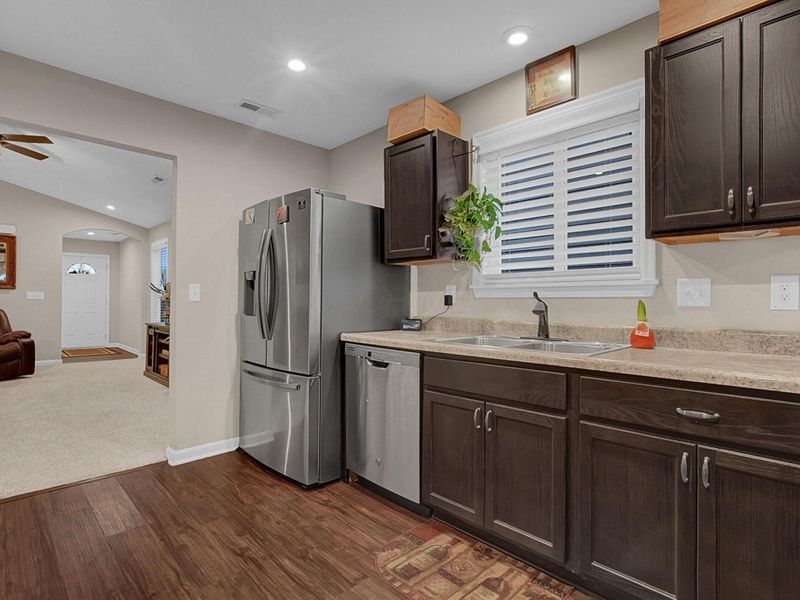 3751 Sugarbark Drive, Canal Winchester, OH 43110 Photo 12