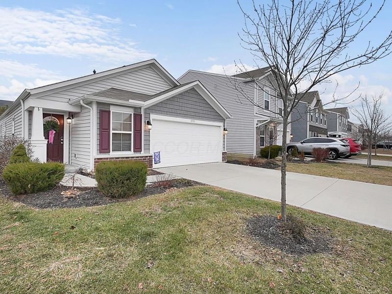 3751 Sugarbark Drive, Canal Winchester, OH 43110 Photo 3