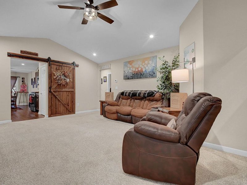 3751 Sugarbark Drive, Canal Winchester, OH 43110 Photo 8