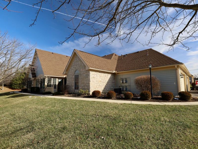 1275 Stonington Court , Lancaster, OH 43130 Photo 2