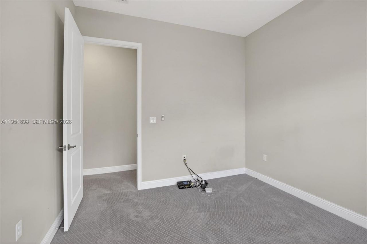 12444 NW 17th Mnr, Pembroke Pines, FL 33028 Photo