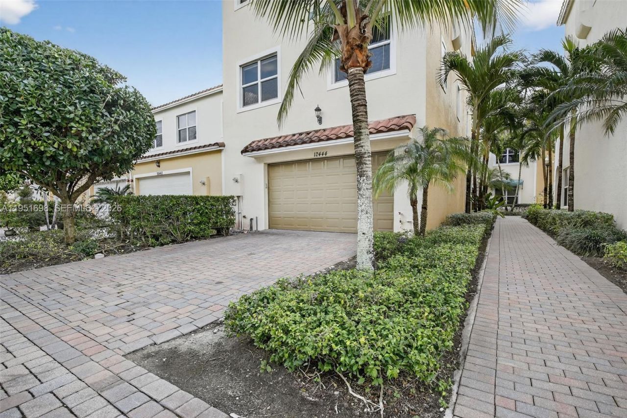 12444 NW 17th Mnr, Pembroke Pines, FL 33028 Photo