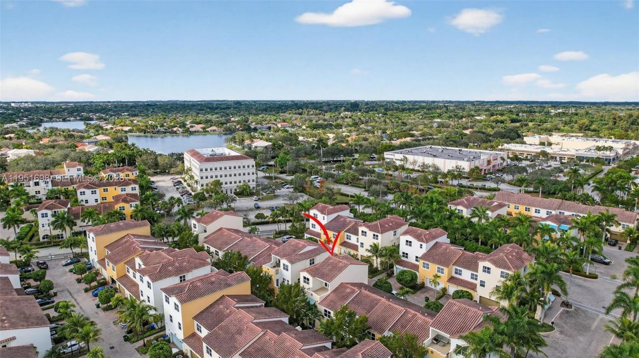 12444 NW 17th Mnr, Pembroke Pines, FL 33028 Photo