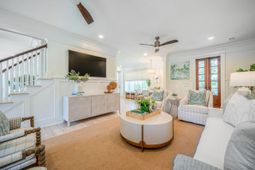 108 Live Oak Drive photo 4