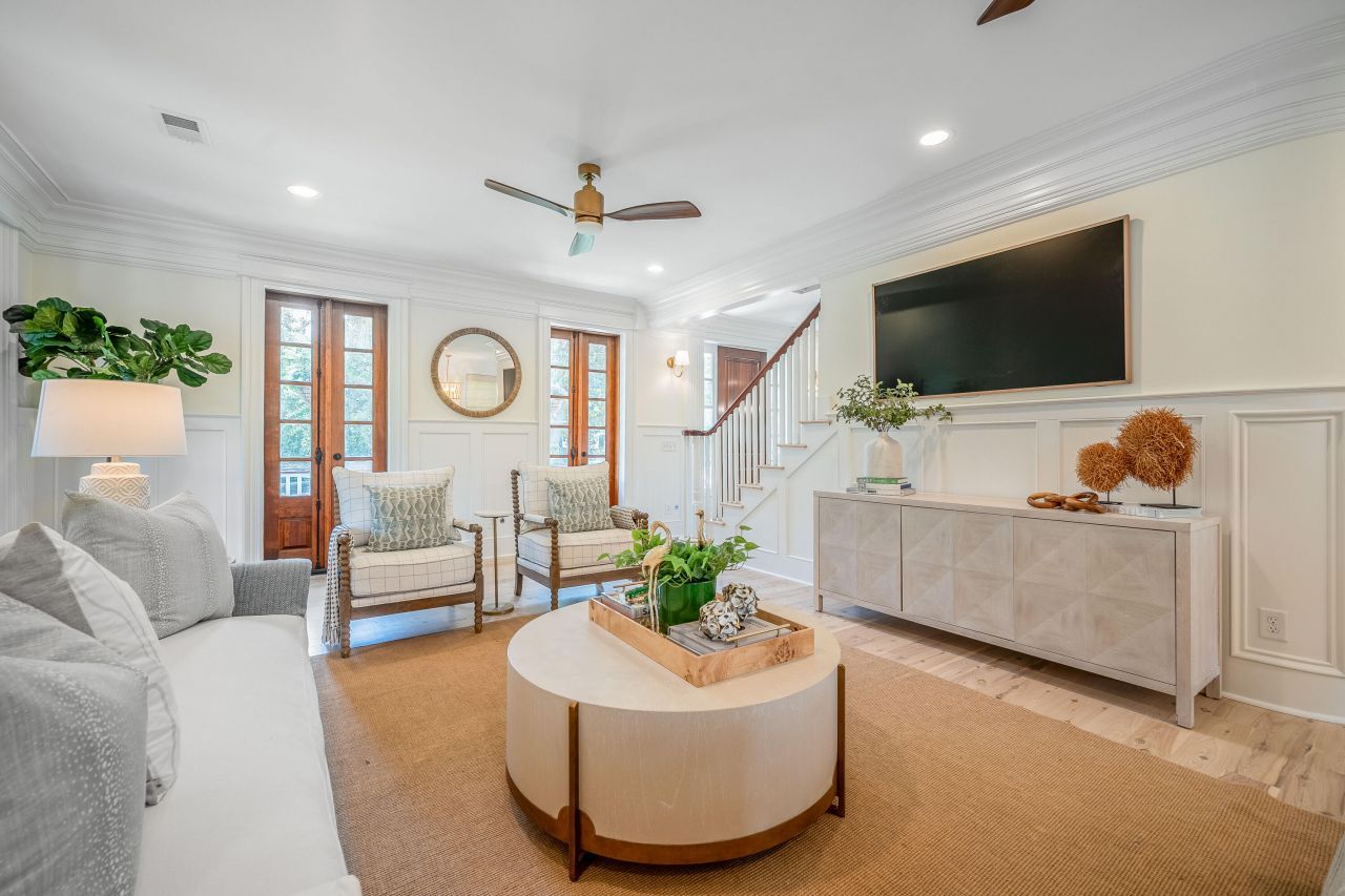 108 Live Oak Drive Photo 6