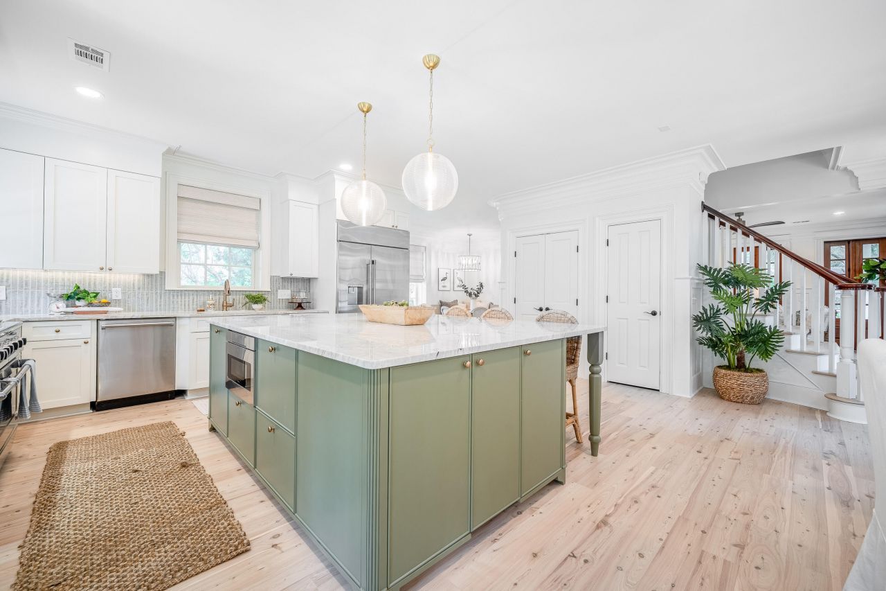 108 Live Oak Drive Photo 7