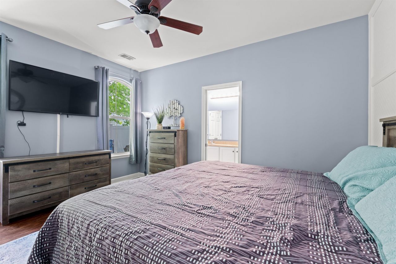 3512 Alexandria Ave. Photo 12