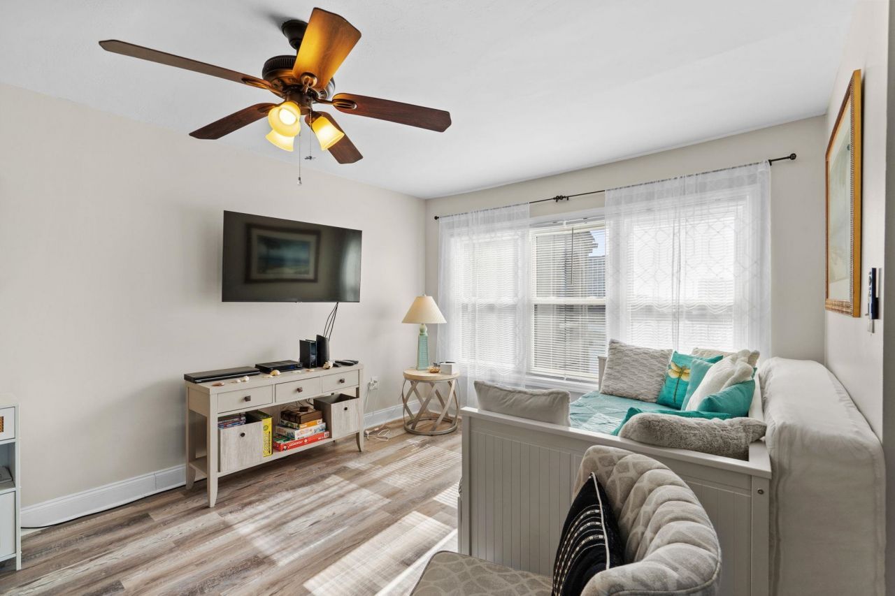 501 Maison Dr. Photo 5