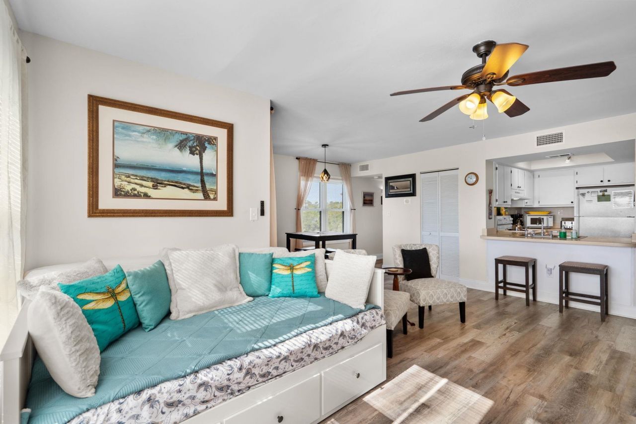 501 Maison Dr. Photo 6