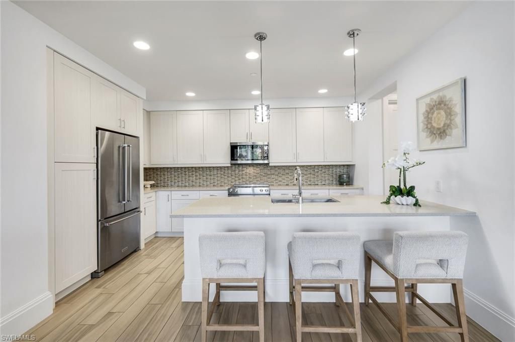 1035 3rd Ave S, Unit 305, Naples, FL 34102 Photo