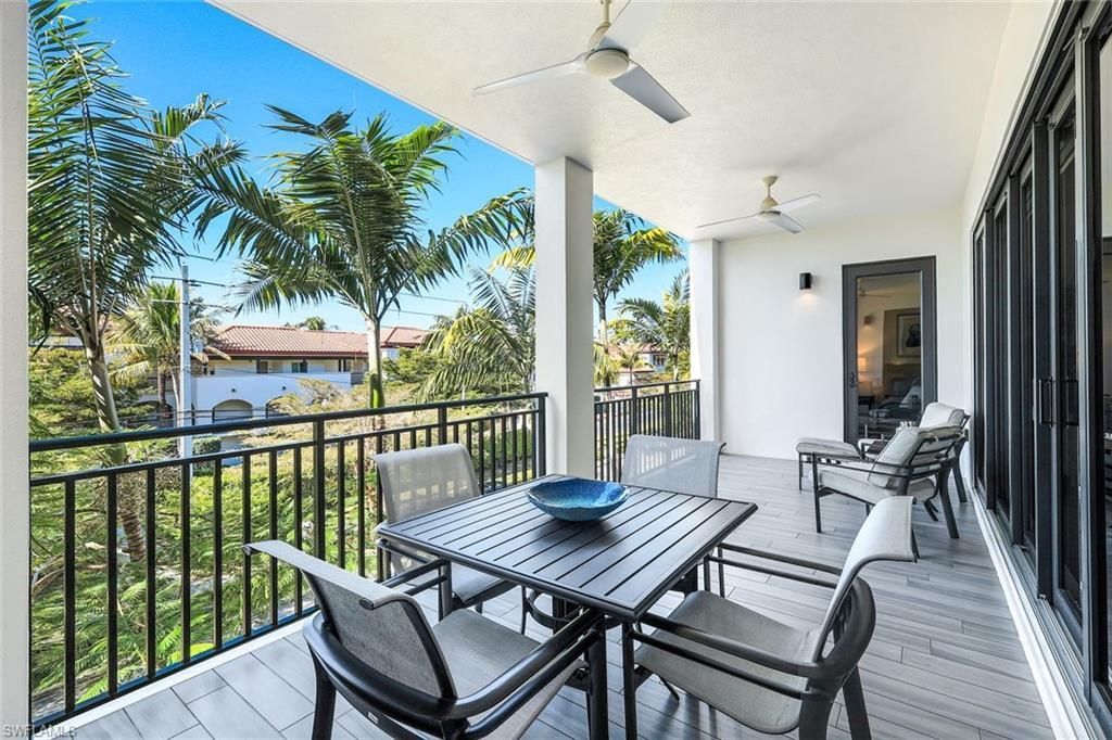 1035 3rd Ave S, Unit 305, Naples, FL 34102 Photo