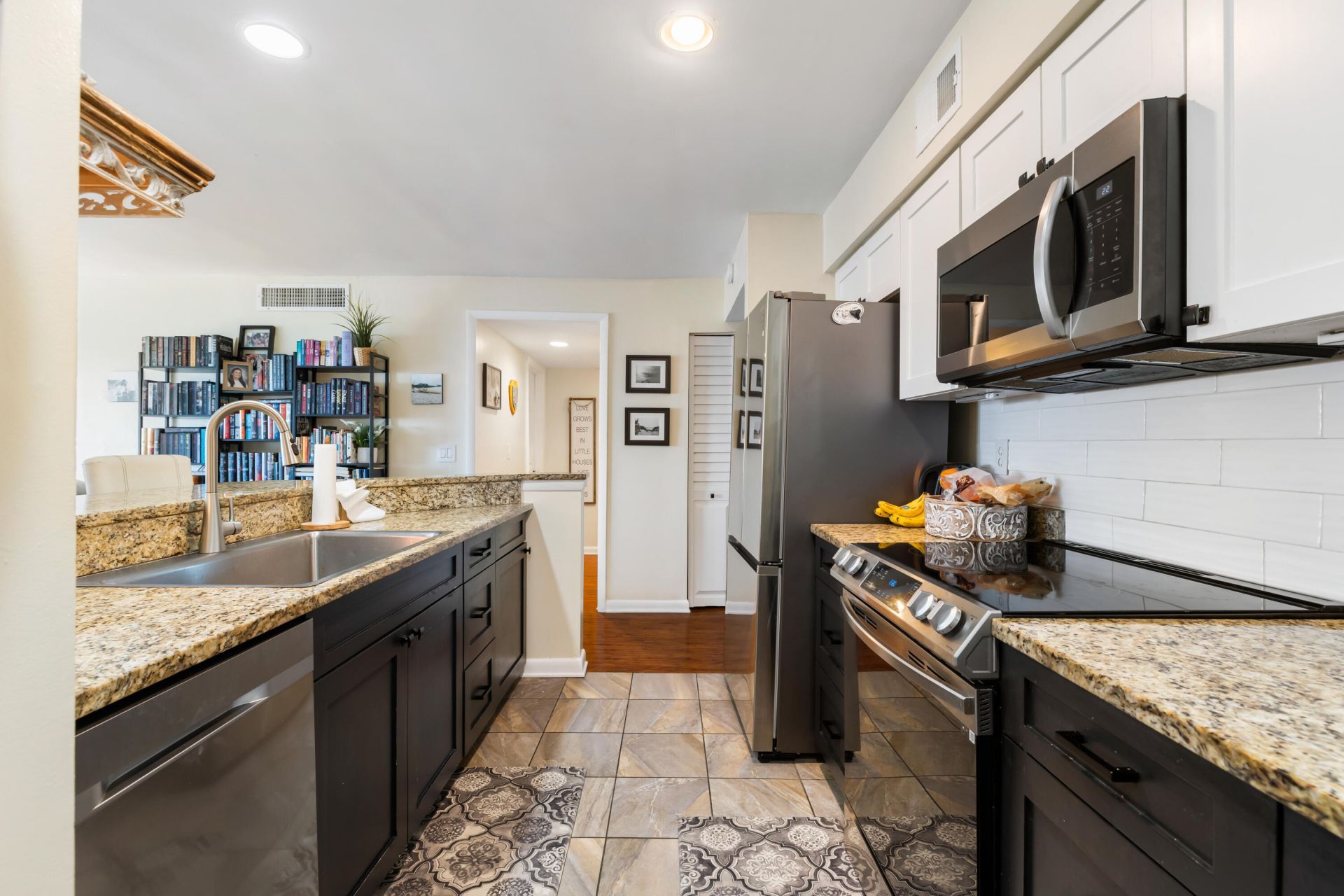 91 Mariners Cay Drive Photo 9