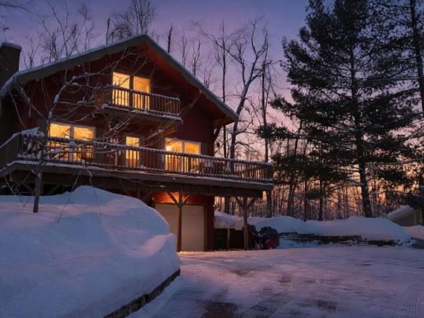 814 Timber Valley Road, Gaylord, MI 49735