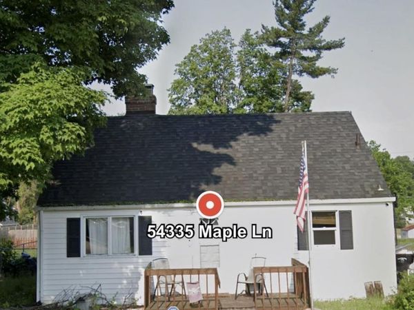 54335 Maple Lane Avenue, South Bend, IN 46635