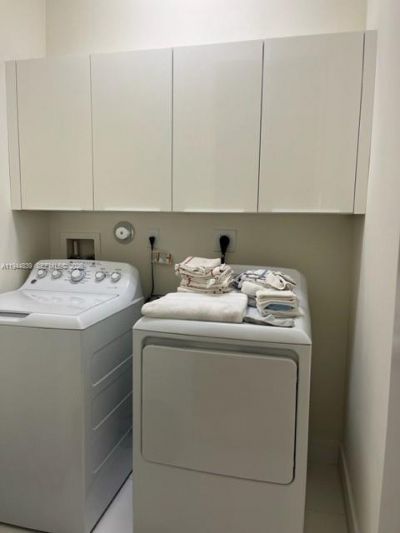 10220 NW 63rd Ter, Unit 221, Doral, FL 33178 Photo