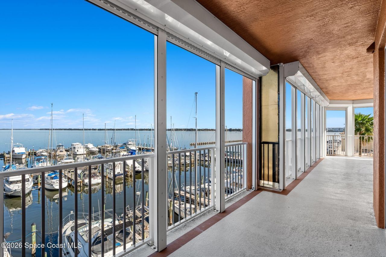 93 Delannoy Avenue, Unit 405, Cocoa, FL 32922 Photo