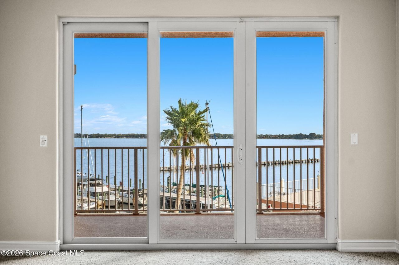 93 Delannoy Avenue, Unit 405, Cocoa, FL 32922 Photo