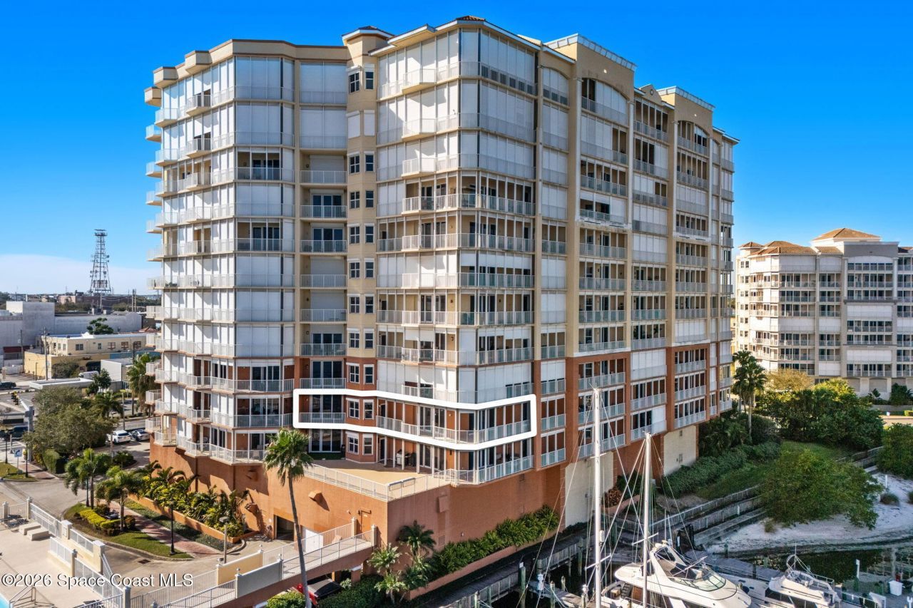 93 Delannoy Avenue, Unit 405, Cocoa, FL 32922 Photo