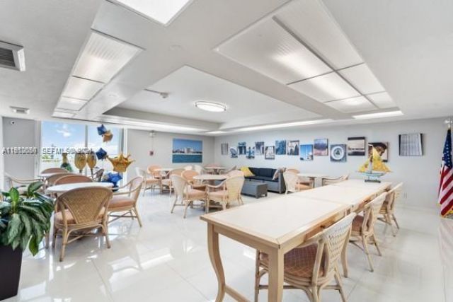 465 Ocean Dr, Unit 524, Miami Beach, FL 33139 Photo