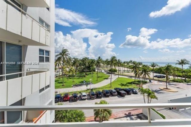 465 Ocean Dr, Unit 524, Miami Beach, FL 33139 Photo