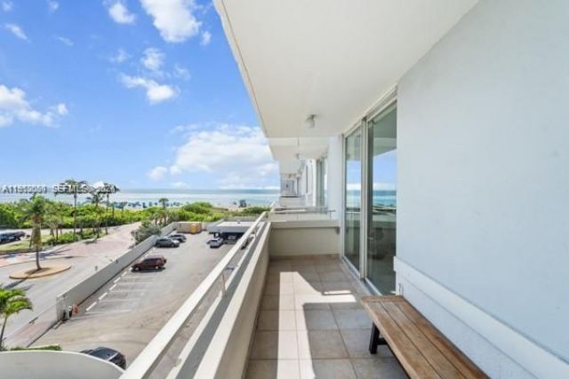 465 Ocean Dr, Unit 524, Miami Beach, FL 33139 Photo