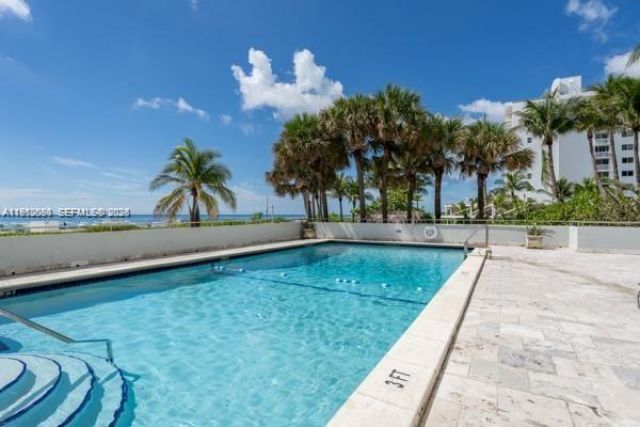 465 Ocean Dr, Unit 524, Miami Beach, FL 33139 Photo