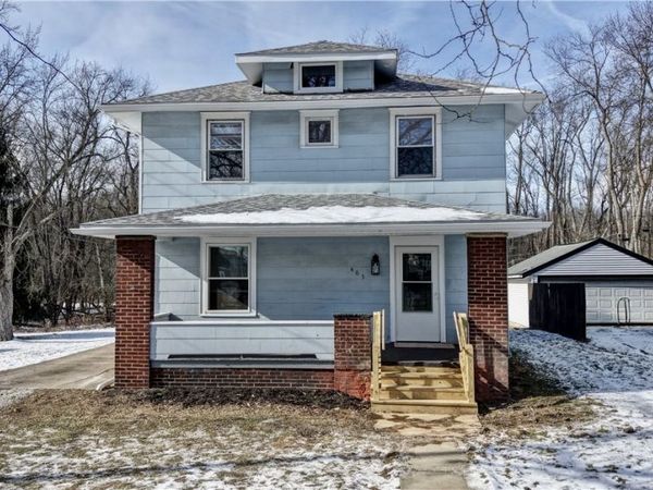 405 Tuscarawas Avenue NW, Brewster, OH 44613
