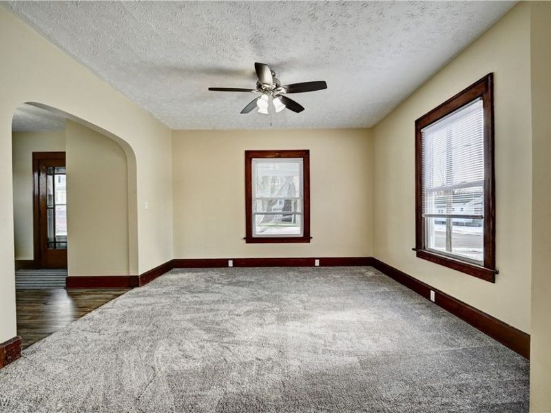 405 Tuscarawas Avenue NW, Brewster, OH 44613 Photo 10