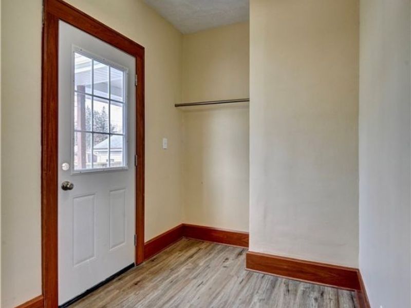 405 Tuscarawas Avenue NW, Brewster, OH 44613 Photo 11