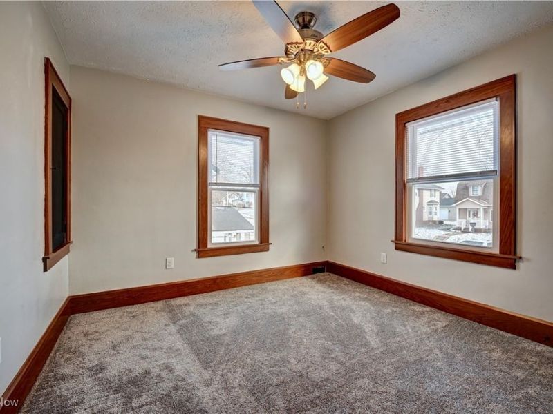 405 Tuscarawas Avenue NW, Brewster, OH 44613 Photo 19