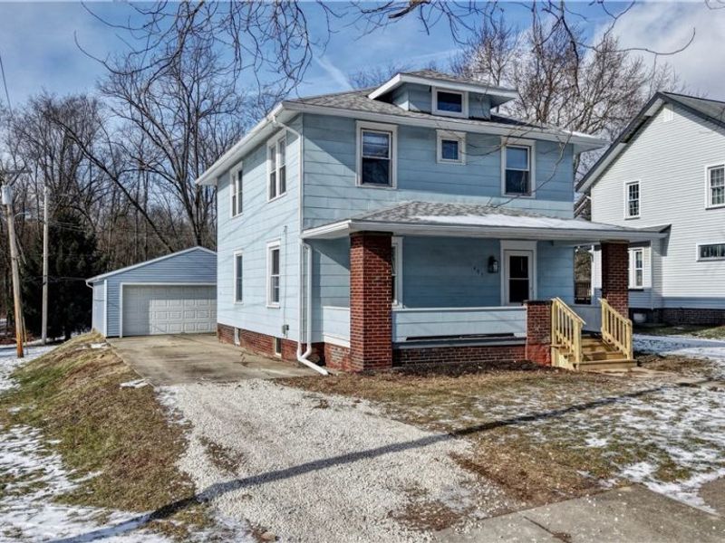 405 Tuscarawas Avenue NW, Brewster, OH 44613 Photo 2