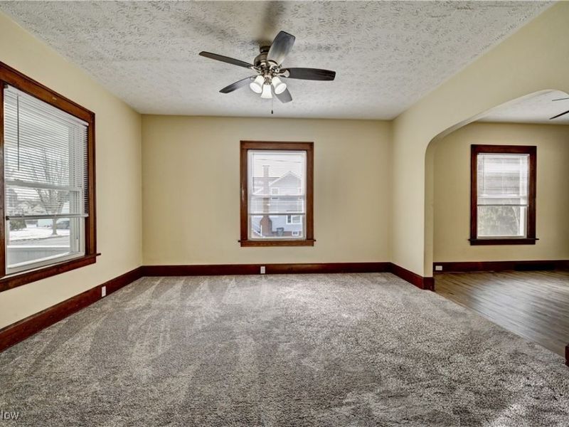 405 Tuscarawas Avenue NW, Brewster, OH 44613 Photo 7