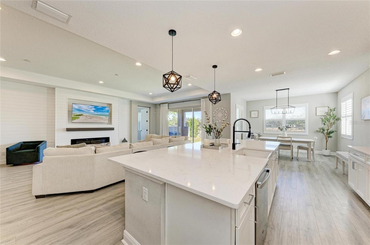 923 Whimbrel Run, Bradenton, FL 34212 Photo