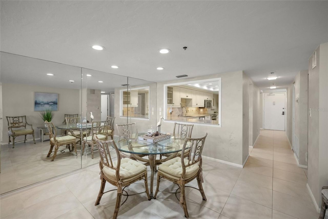 5740 Midnight Pass Road, Unit 104F, Sarasota, FL 34242 Photo