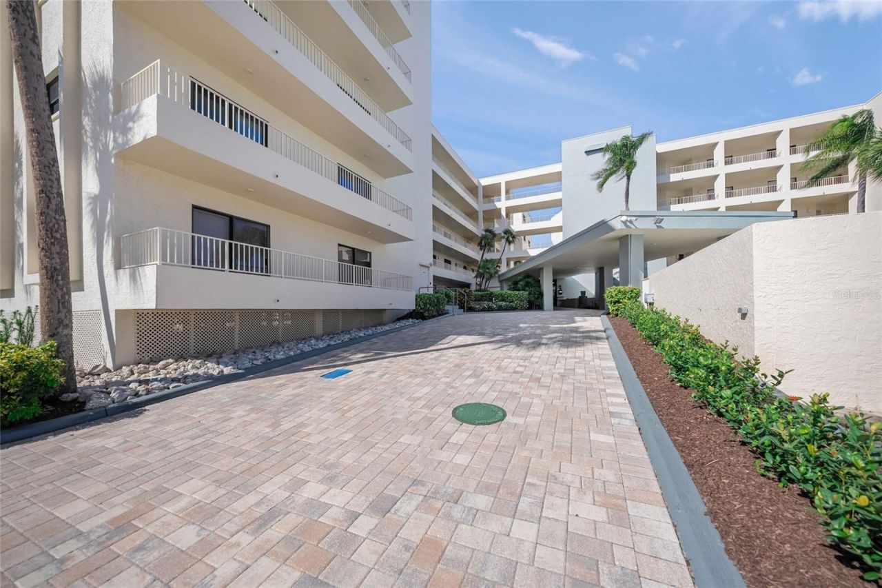 5740 Midnight Pass Road, Unit 104F, Sarasota, FL 34242 Photo