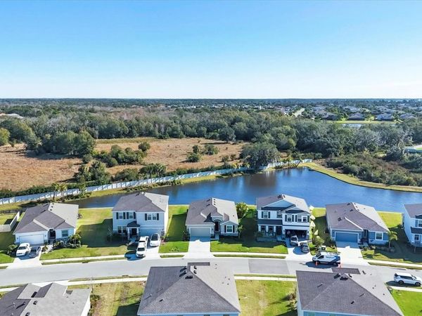 15917 5TH AVENUE E, BRADENTON, FL 34212