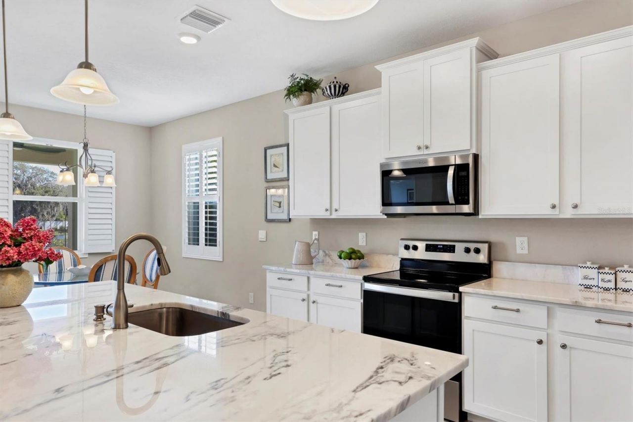 15917 5th Avenue E, Bradenton, FL 34212 Photo