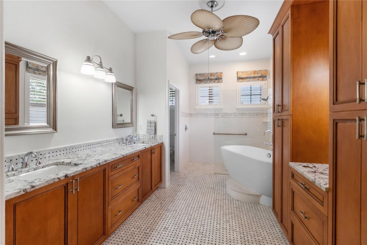 4616 Blue Marlin Drive, Bradenton, FL 34208 Photo